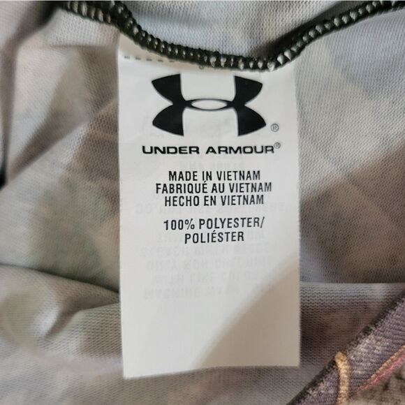 Under Armour Women's HeatGear Realtree® Camo Tech 3/4 Sleeve Tee - Picture 14 of 16